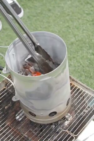 Miho Touno và JUQ-497: Cuộc chơi kiệt sức trong lều trại dồn dập không ngừng