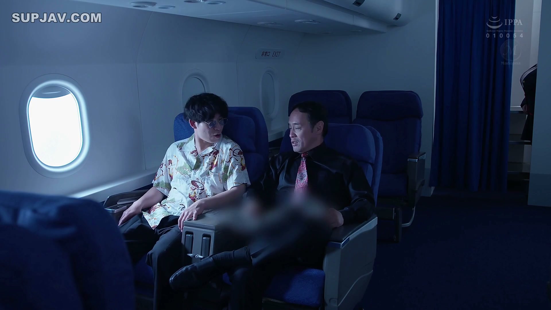 Kanae JUQ-963: Dồn dập bạo liệt, phá nát giới hạn hoan lạc!